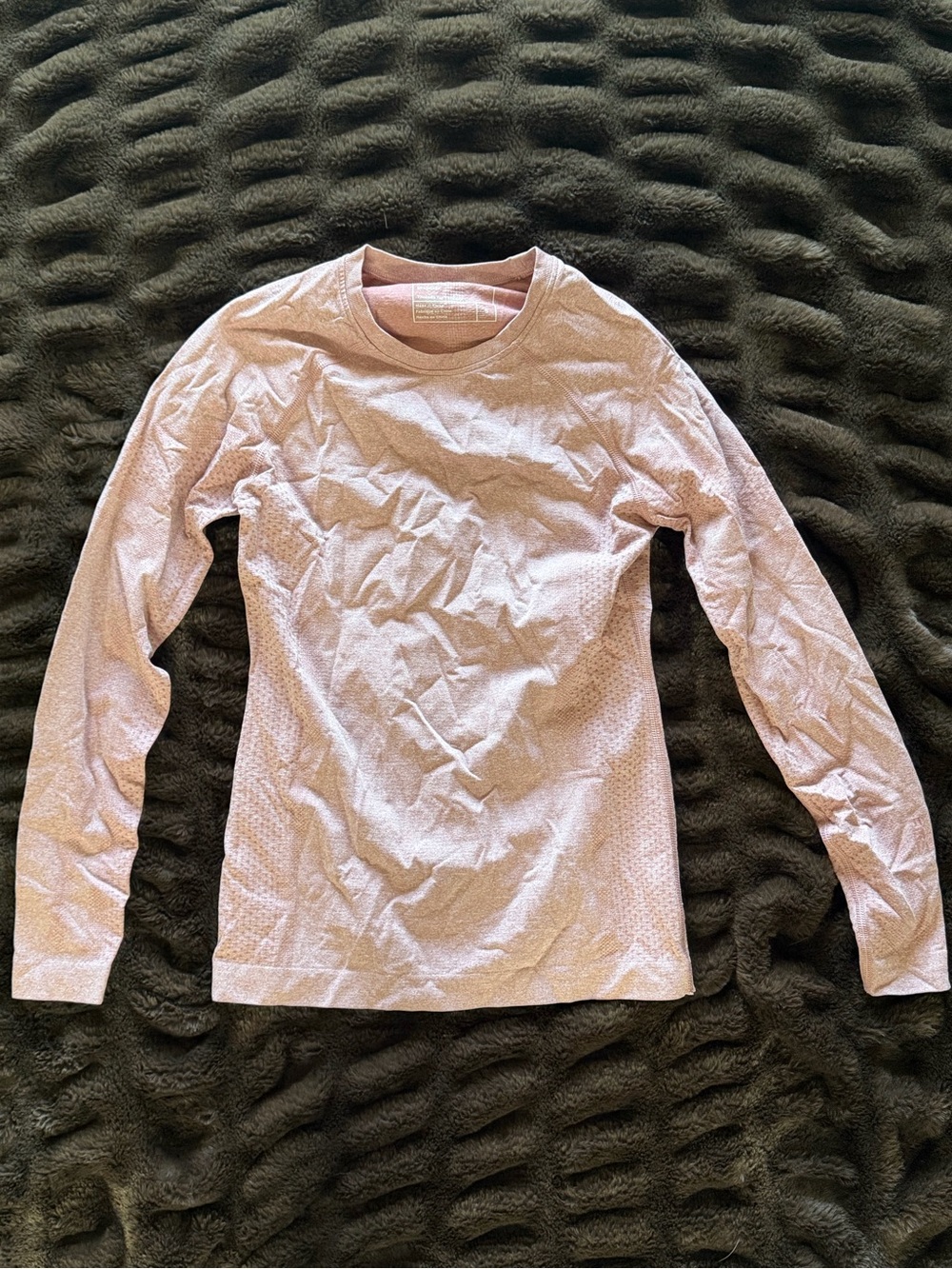 FIGS women’s ribbed  Long Sleeve salts underscrub in Light pink/blush